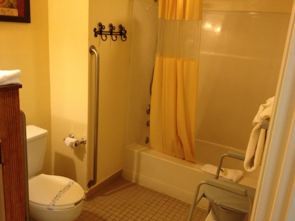 Park Avenue Inn & Suites Victorville Zimmer foto